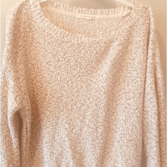 Sweater - Picture 2 of 9